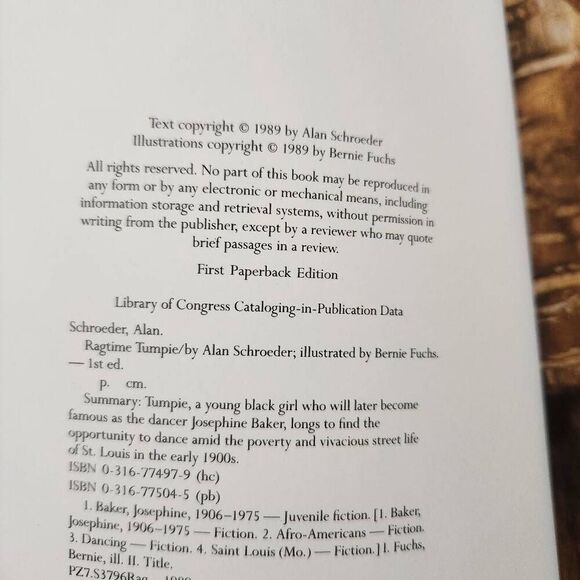 Ragtime Tumpie children's book true story of 1920s American history Josephine Ba - Picture 4 of 6